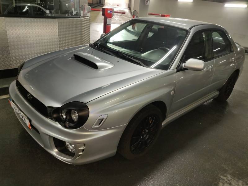 Subaru Impreza Turbo WRX STi au garage corsini à nissan lez enserune proche de béziers et narbonne